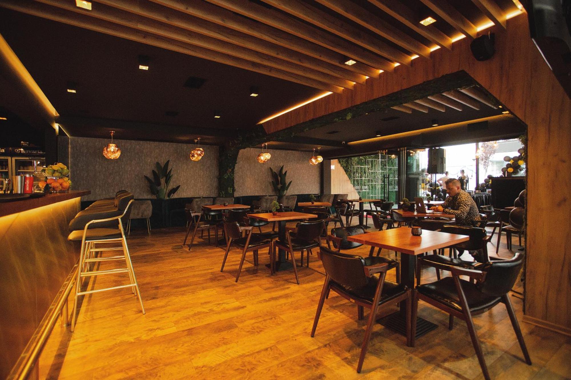 שקודר Oro Inn Hotel מראה חיצוני תמונה