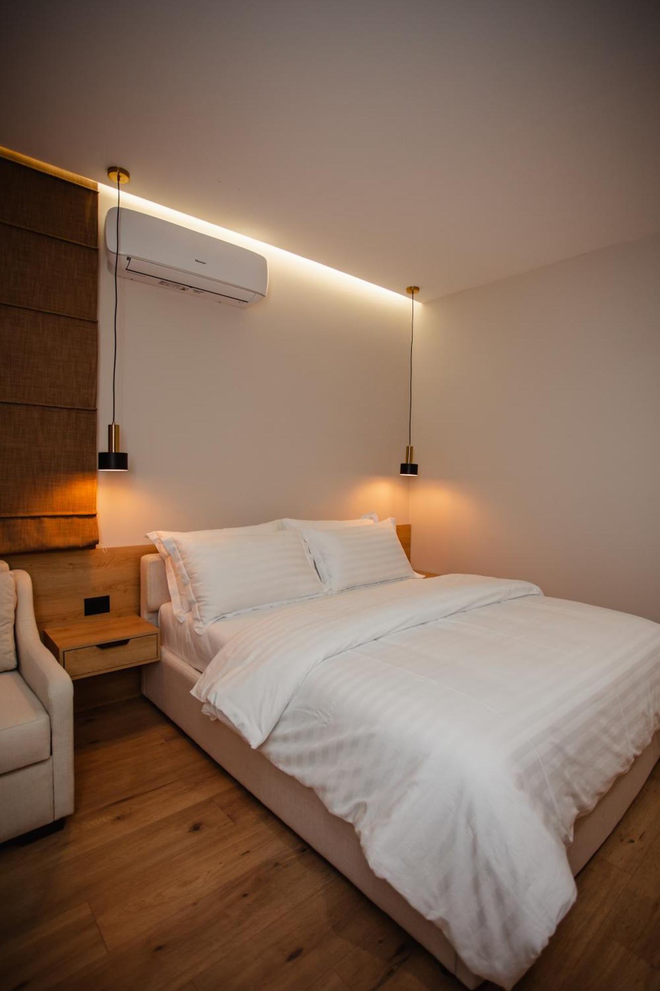 שקודר Oro Inn Hotel מראה חיצוני תמונה